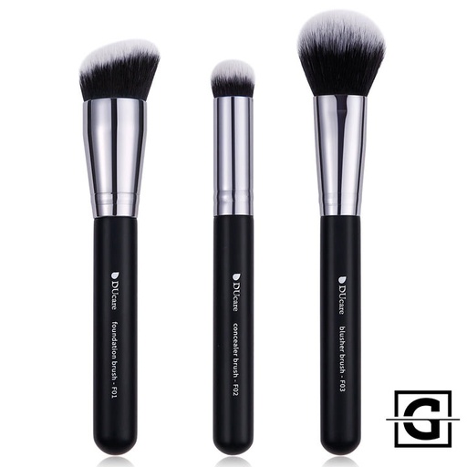 DUCARE SET DE 3 BROCHAS FACIALES PANDA BLACK &amp; WHITE NEGRO