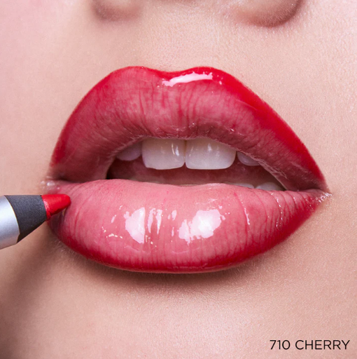 [7503049185774 LCL] ADARA DELINEADOR DE LABIOS CREAMY LONGLASTING LIP PENCIL 710 CHERRY